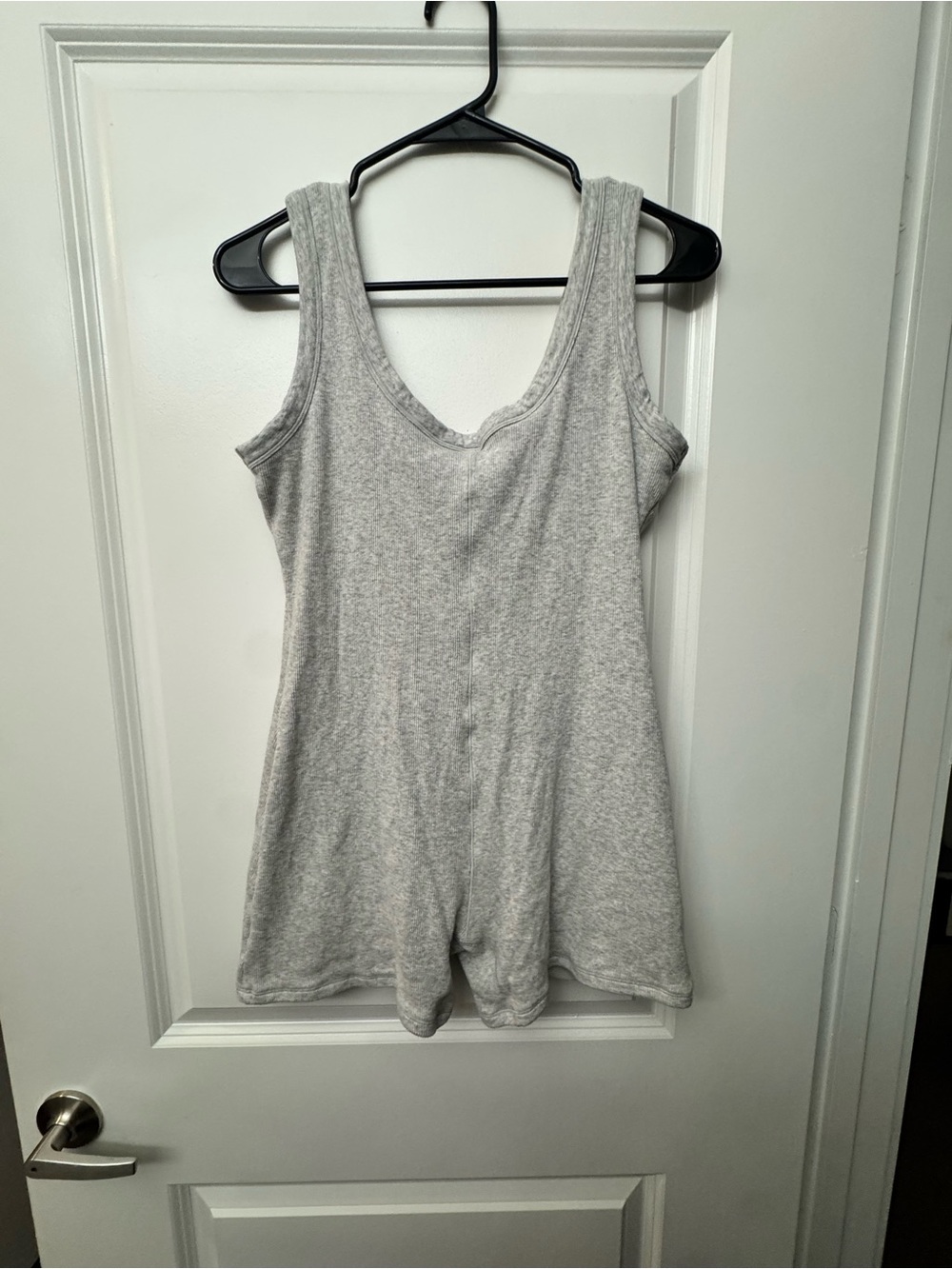 SKIMS Light Gray Tank Romper Pajama - Picture 2 of 3